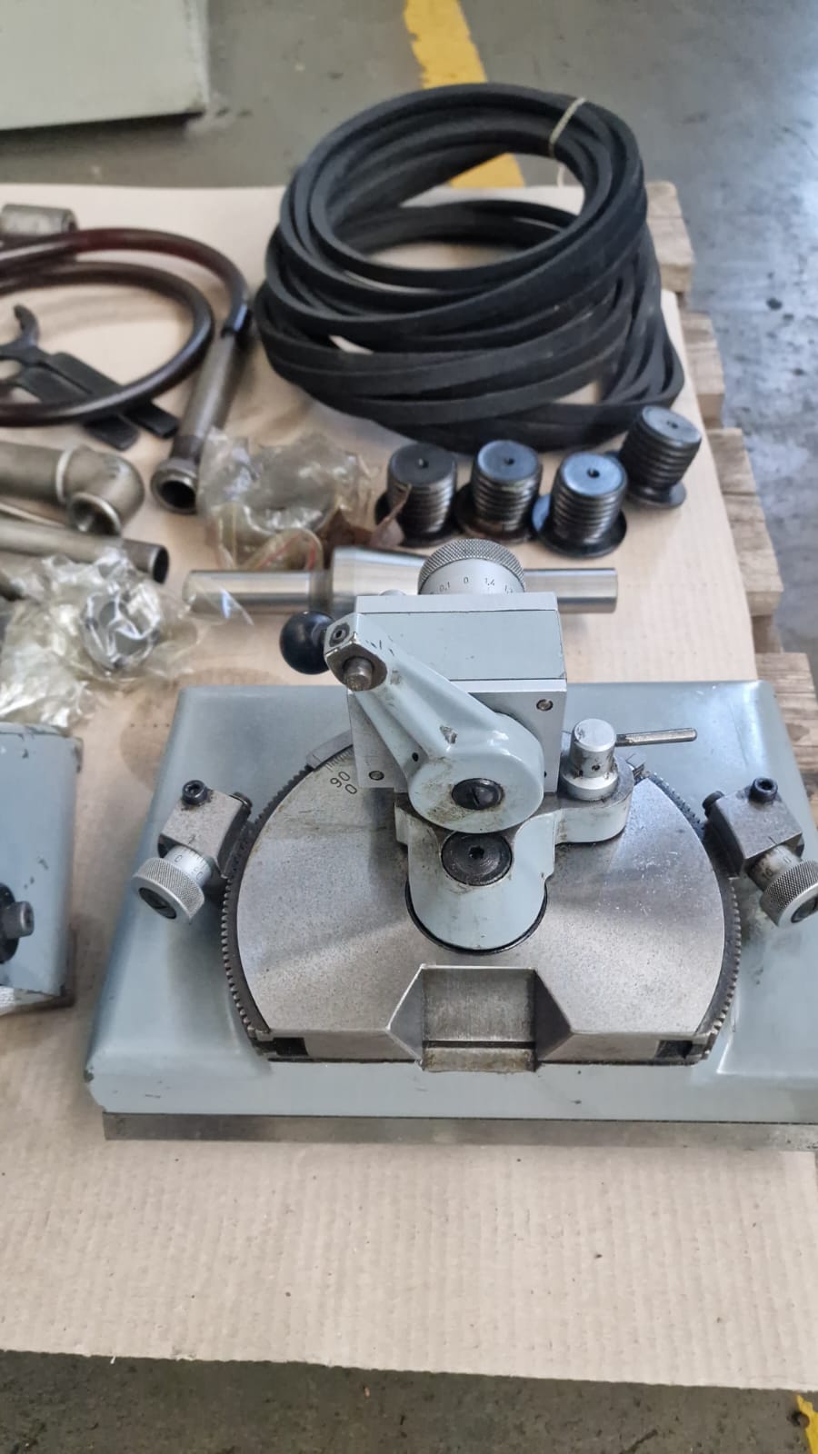 Usato Rettifica per filetti e viti senza fine REISHAUER US