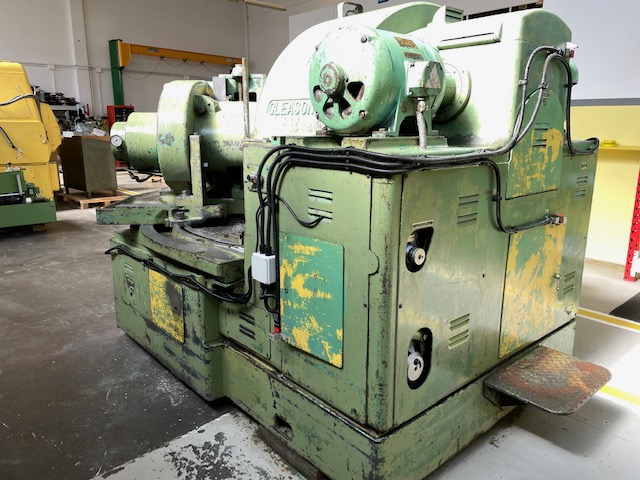 Usato Dentatrice per ingranaggi conici spiral GLEASON 26