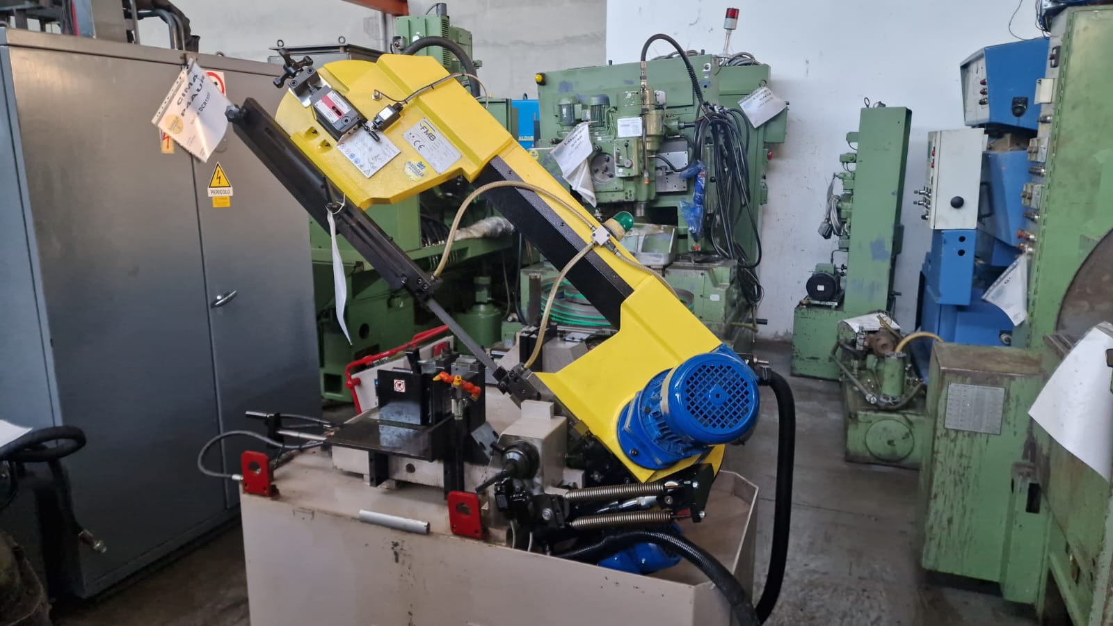 Usato Segatrice a nastro FMB ZEUS