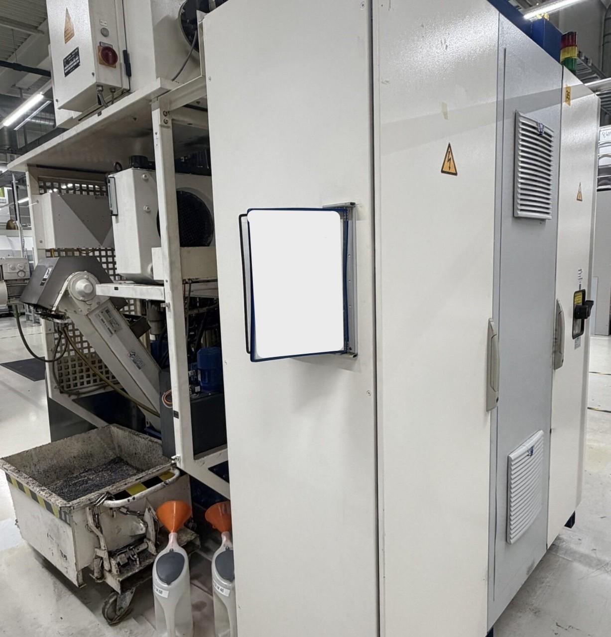 Usato Dentatrice a creatore SAMPUTENSILI WF350 CNC - SIEMENS 840C - 2002