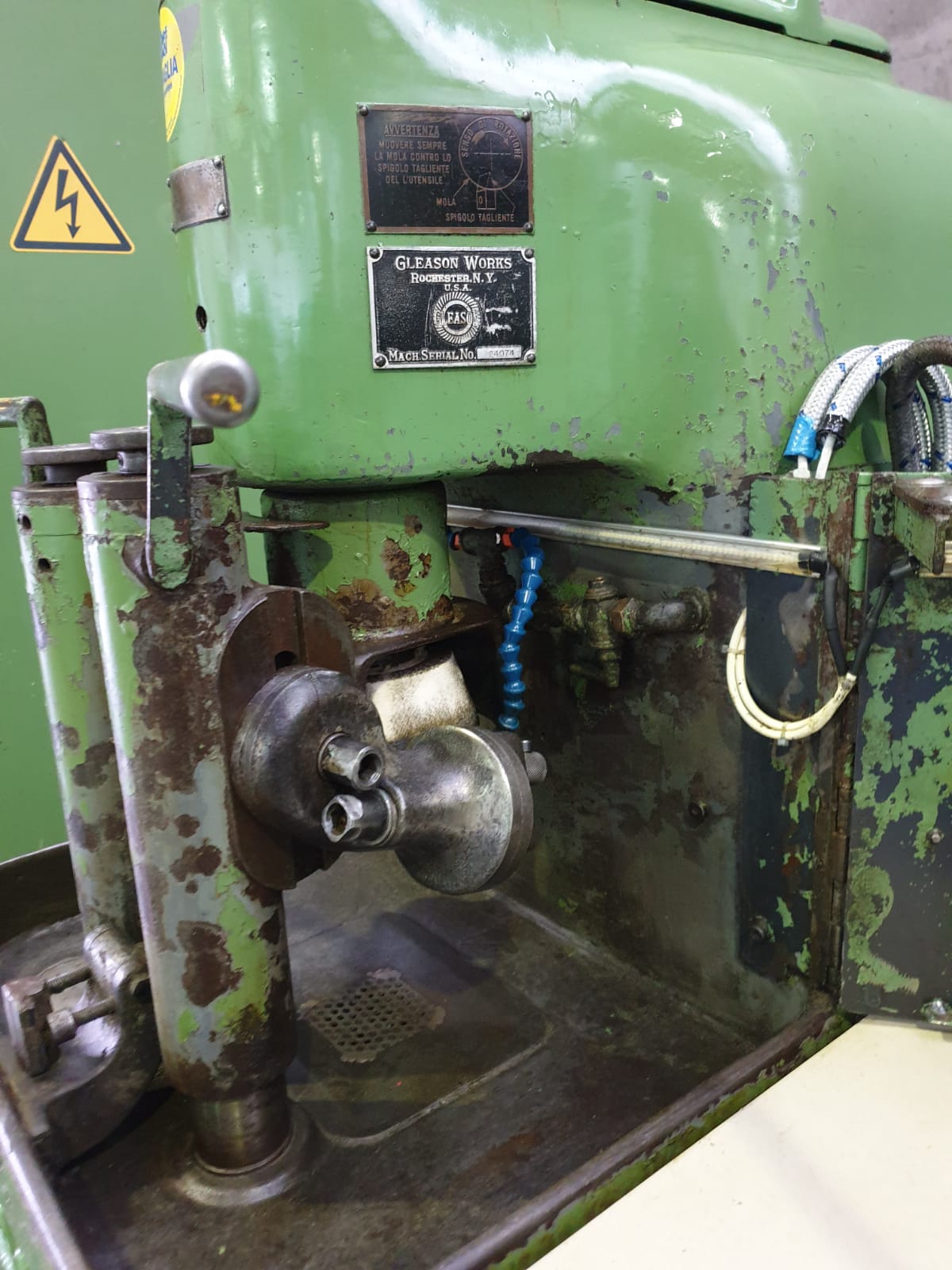 Usato Affilatrice per lame GLEASON 104