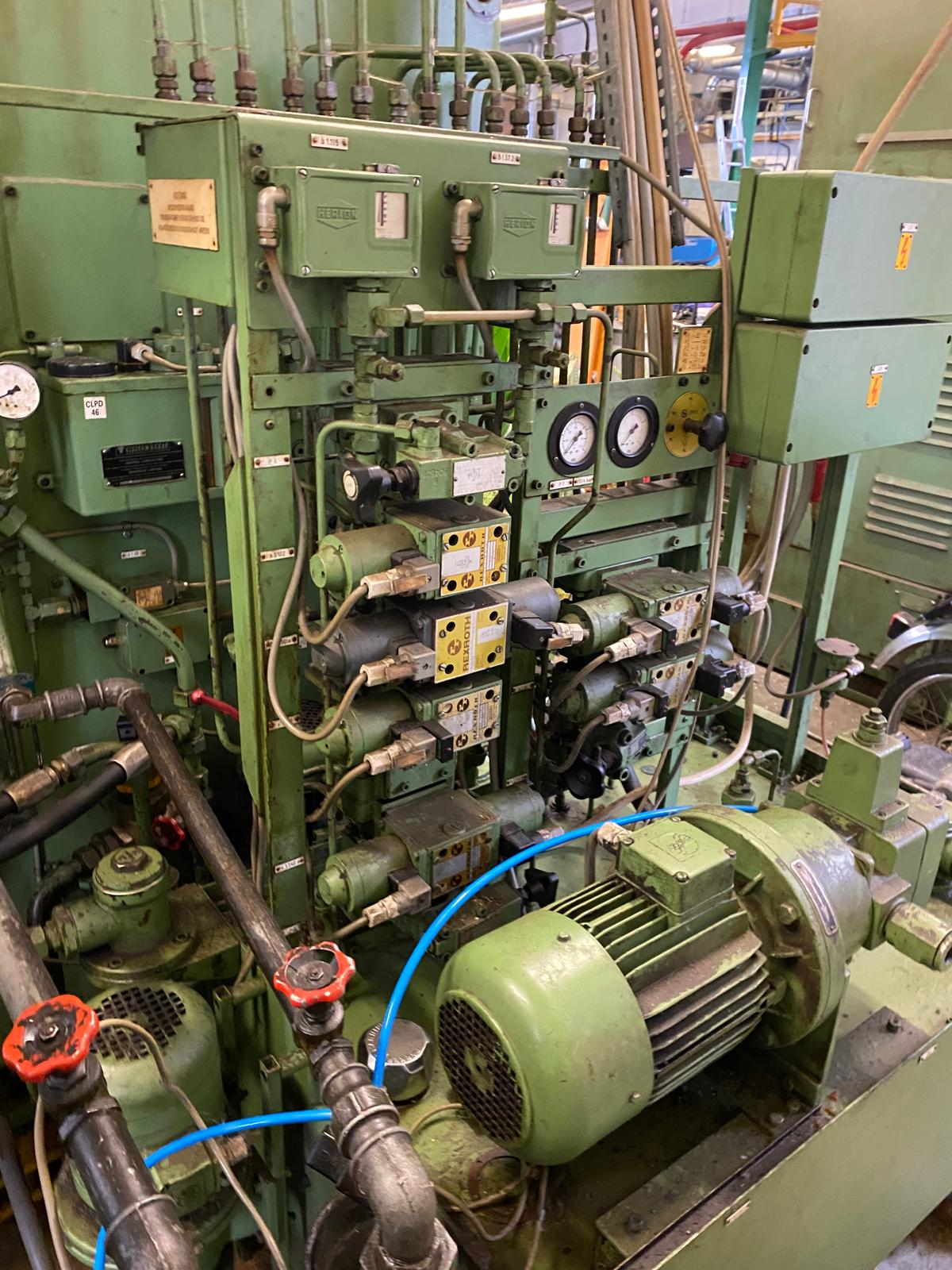 Usato Dentatrice a coltello LIEBHERR WS 1 