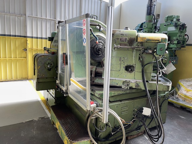 Usato Dentatrice per ingranaggi conici spiral GLEASON 26