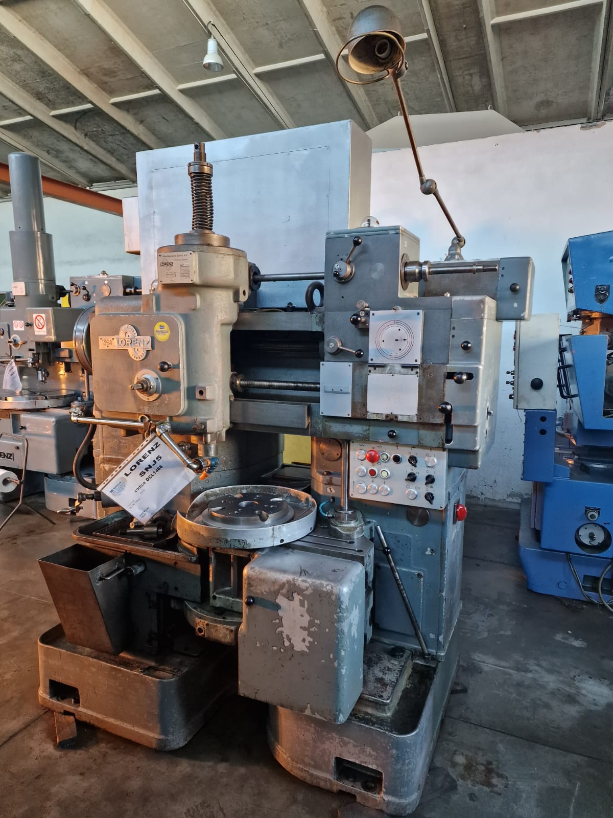 Usato Dentatrice a coltello LORENZ SNJ5