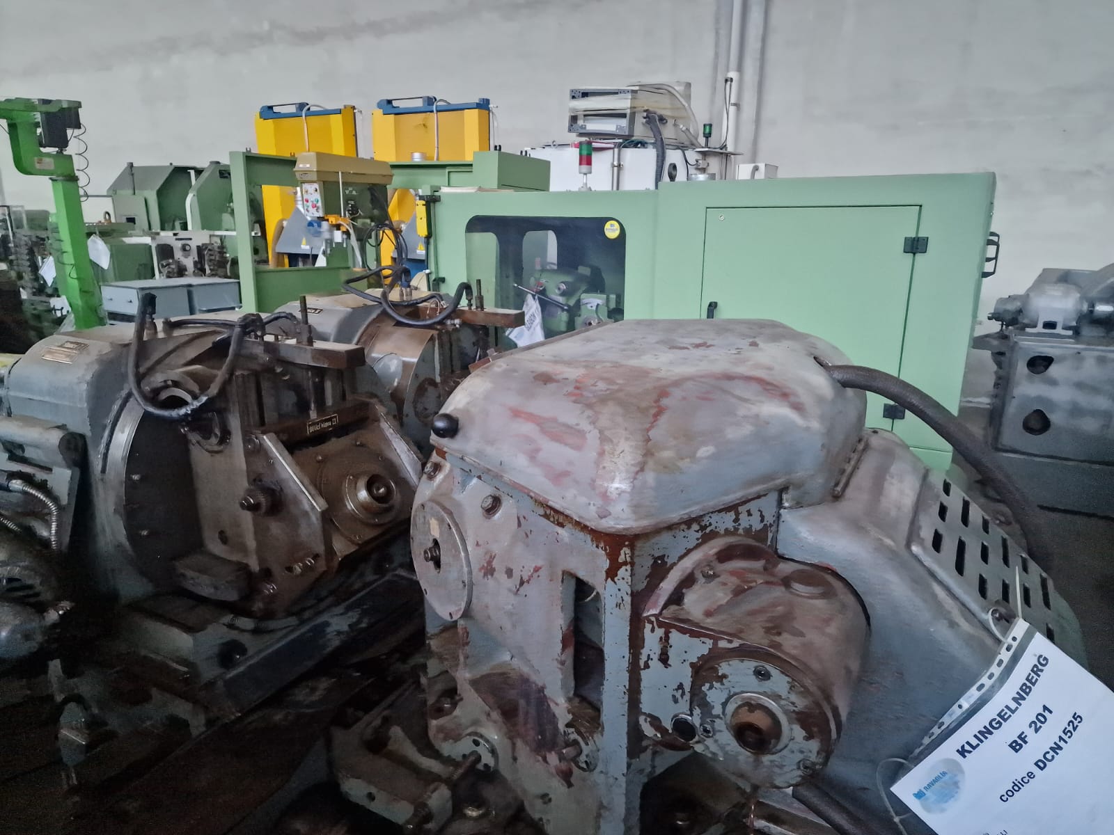 Usato Dentatrice per ingranaggi conici diritti KLINGELNBERG BF 201