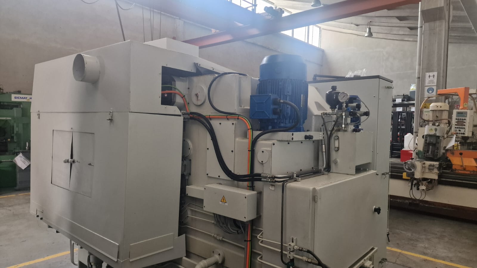 Usato Dentatrice a creatore LIEBHERR L200