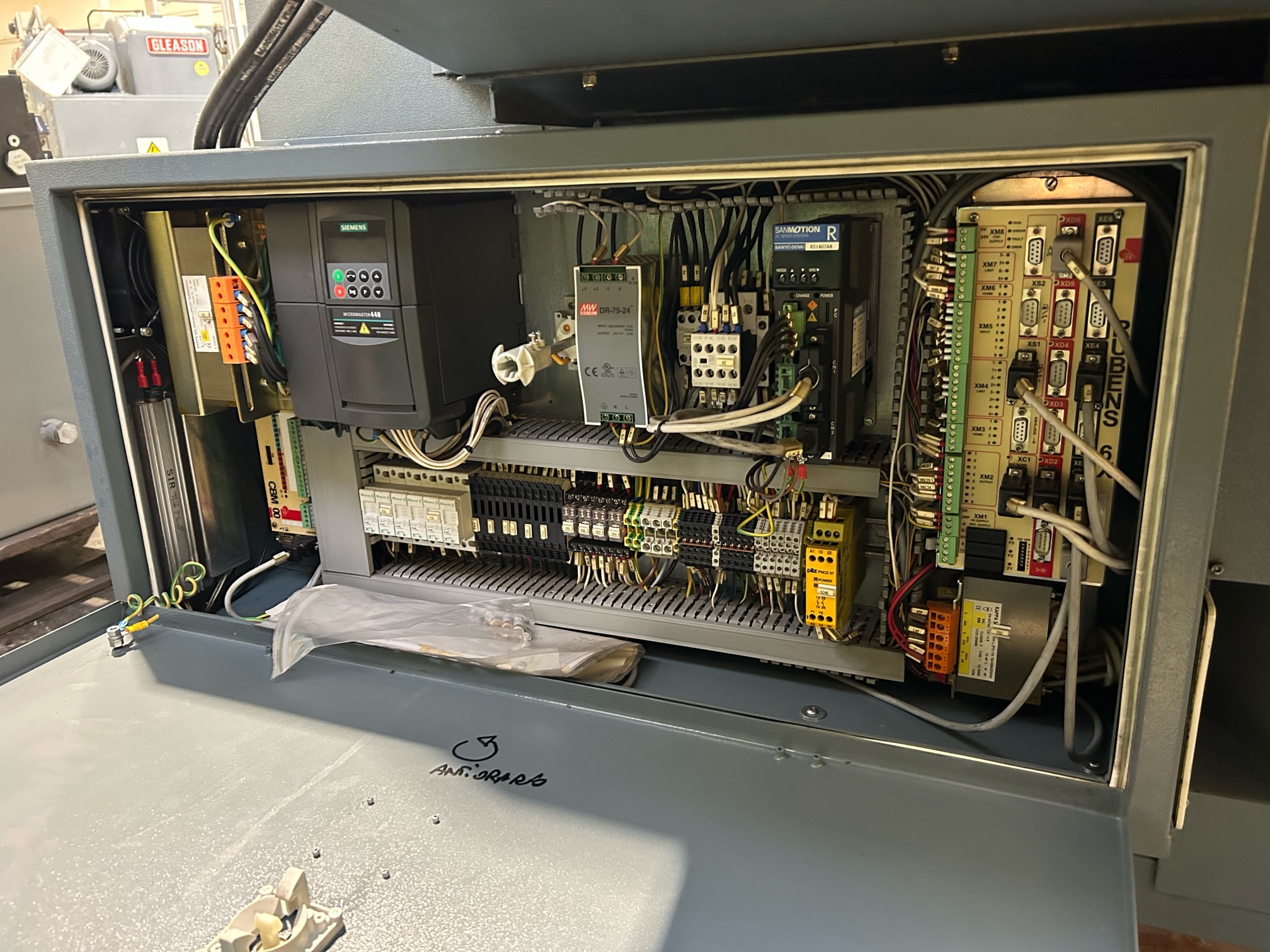 Usato Stozzatrice CABE 350