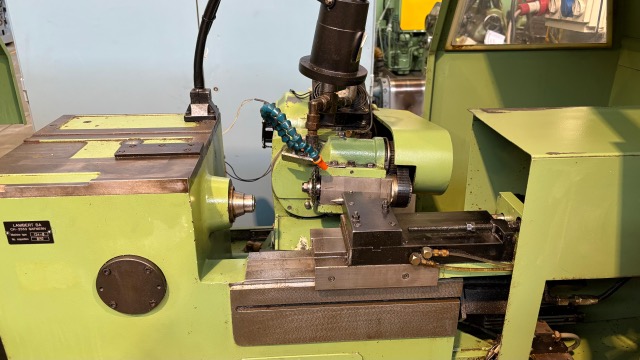 Usato Fresatrice per viti e filetti LAMBERT SA 124-B