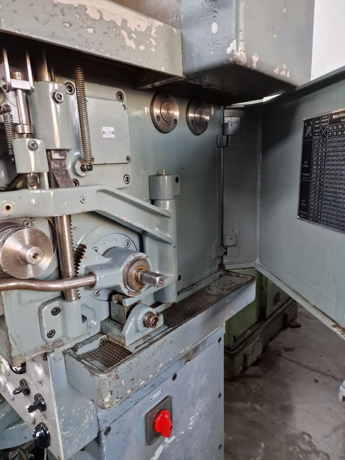 Usato Dentatrice a coltello LORENZ SNJ5