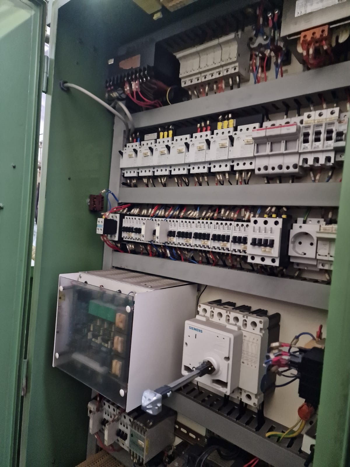 Usato Dentatrice a creatore LIEBHERR L 301