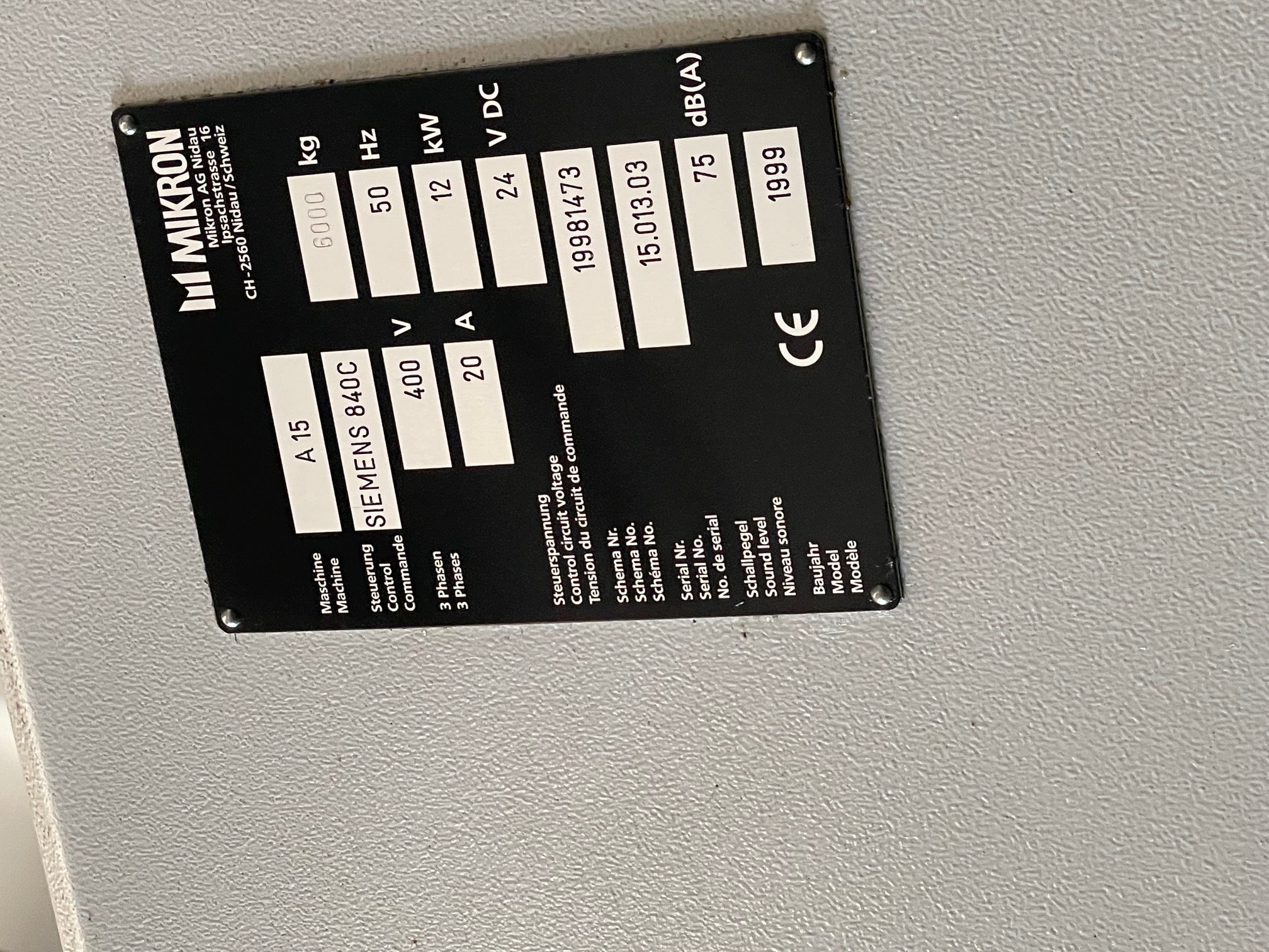 Usato Dentatrice a creatore PFAUTER MIKRON A 15 CNC