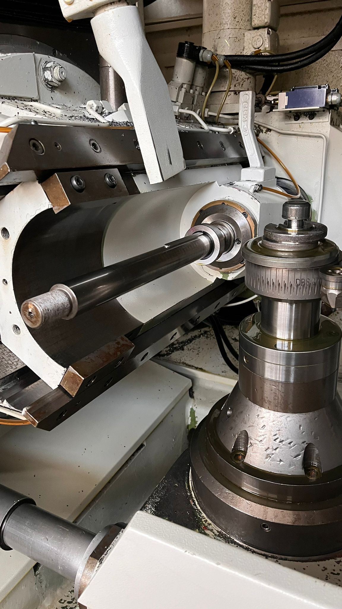 Usato Dentatrice a creatore LIEBHERR L200