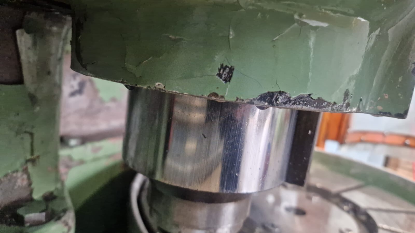 Usato Dentatrice a coltello LORENZ S7/500