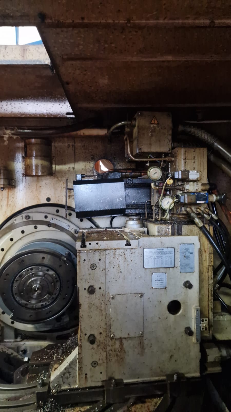 Usato Dentatrice conica per ingranaggi spiral GLEASON GMAX 2010 CNC