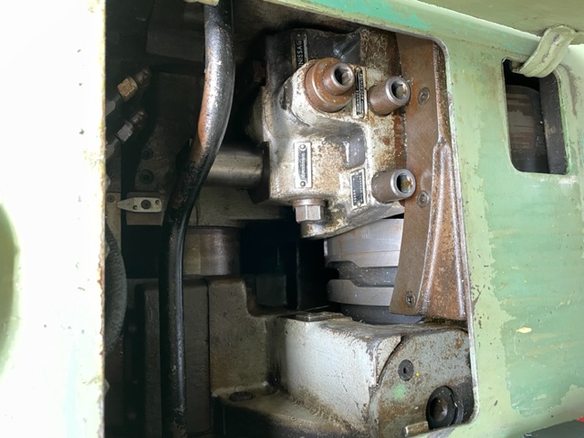 Usato Dentatrice per ingranaggi conici spiral GLEASON 26