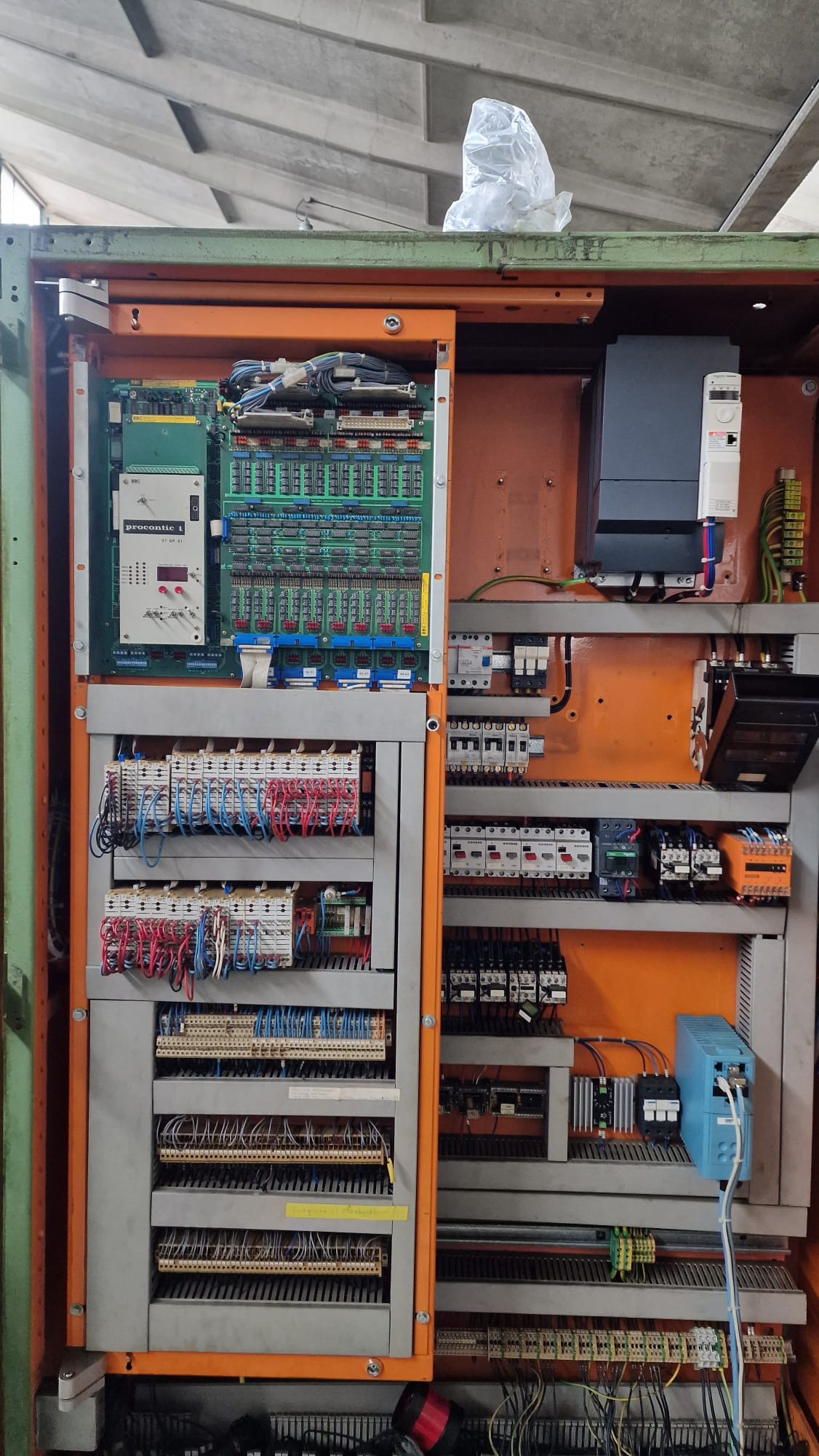 Usato Dentatrice a creatore LIEBHERR L200