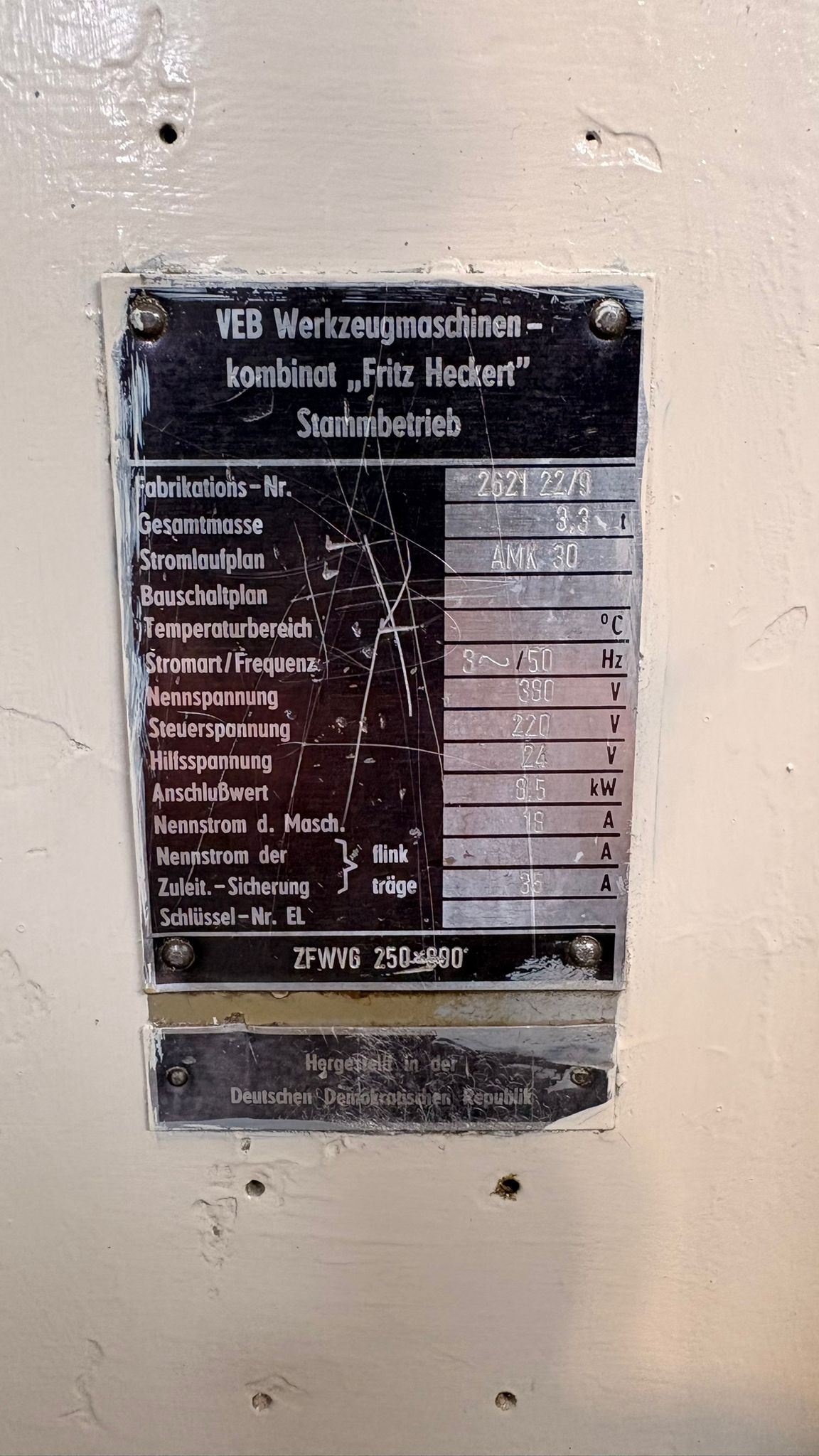 Usato Fresatrice per viti e filetti HECKERT ZFWVG 250x800