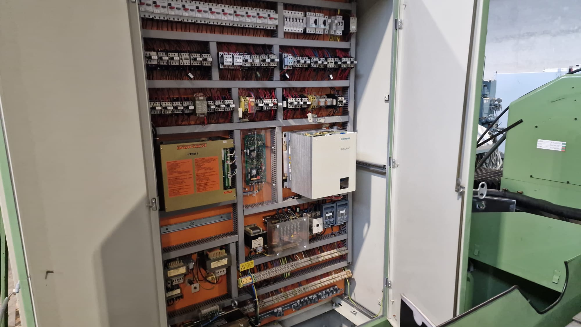 Usato Fresatrice per cremagliere KESEL L79/2100