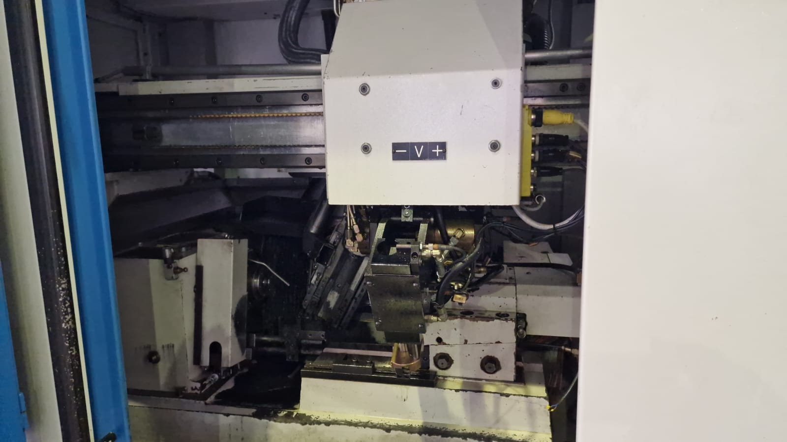 Usato Dentatrice a creatore PFAUTER MIKRON A 15 CNC