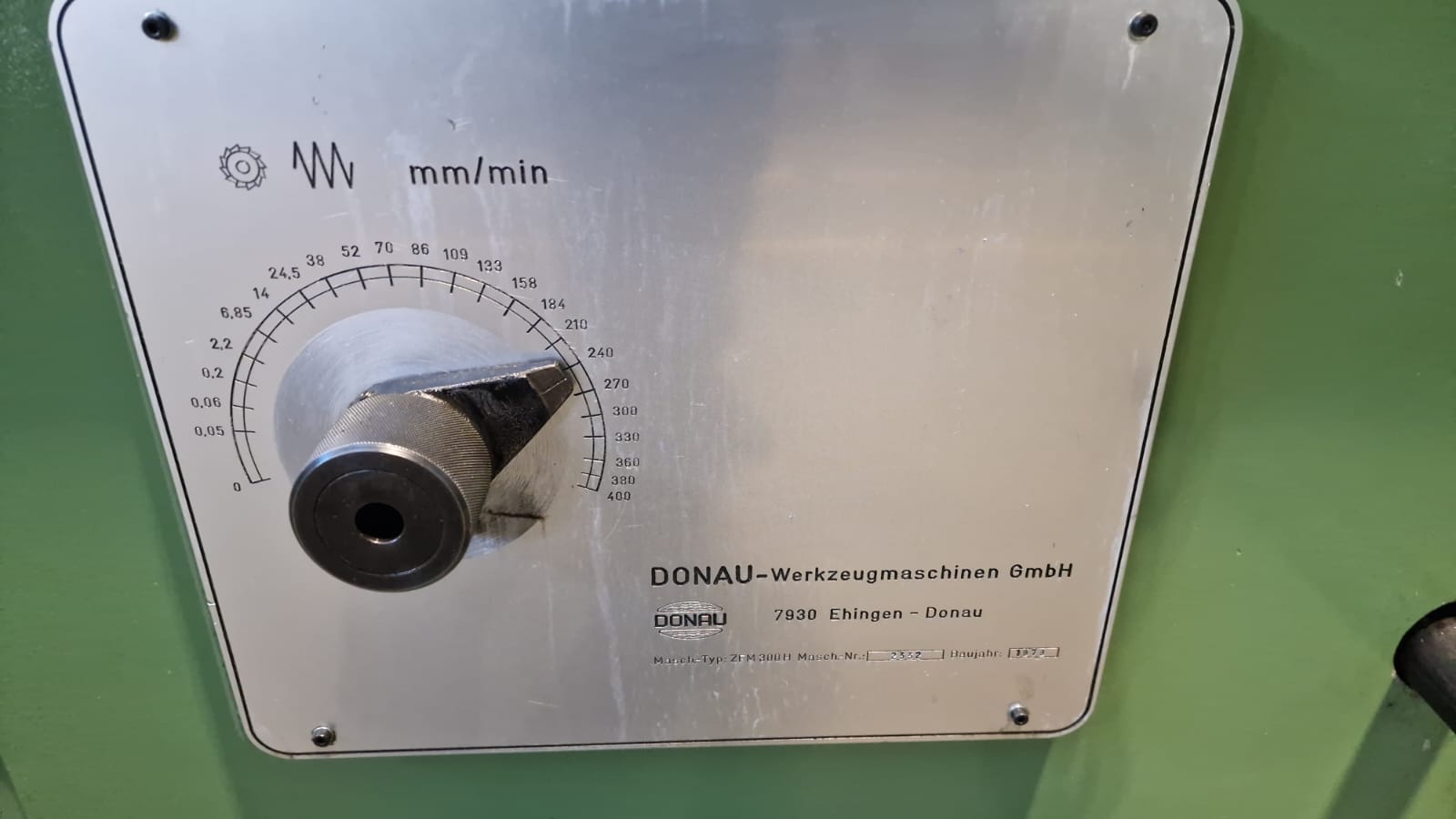 Usato Fresatrice per cremagliere EGW DONAU UZFM-V 300H