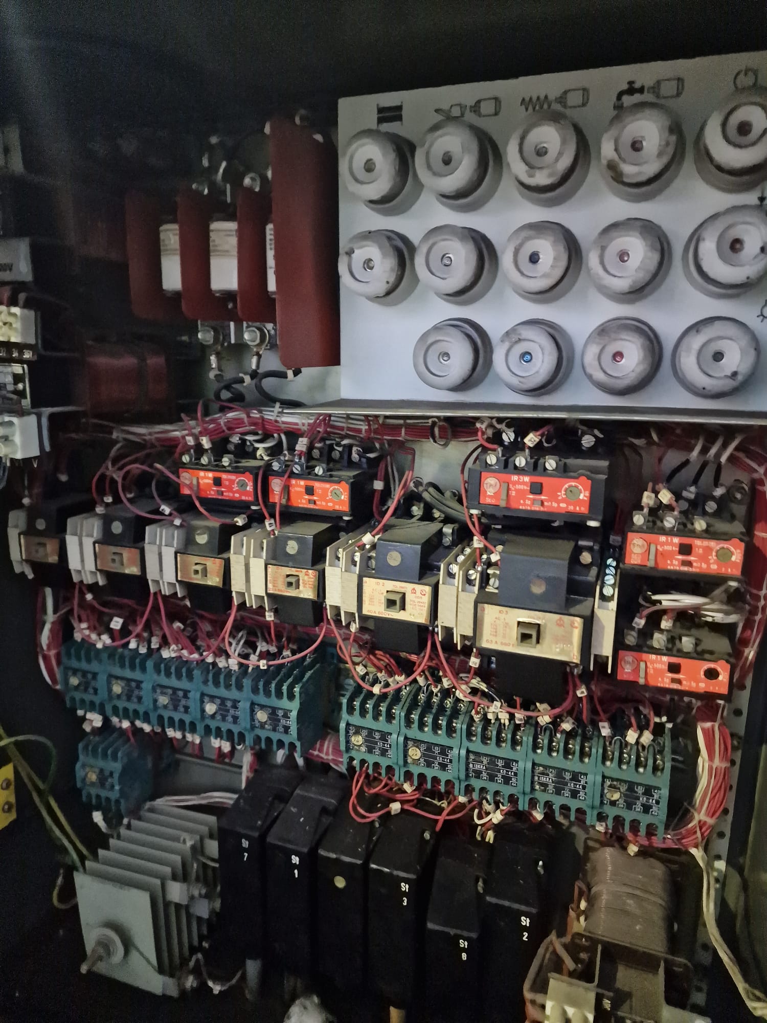 Usato Fresatrice per viti e filetti HECKERT ZFWVG 250x800