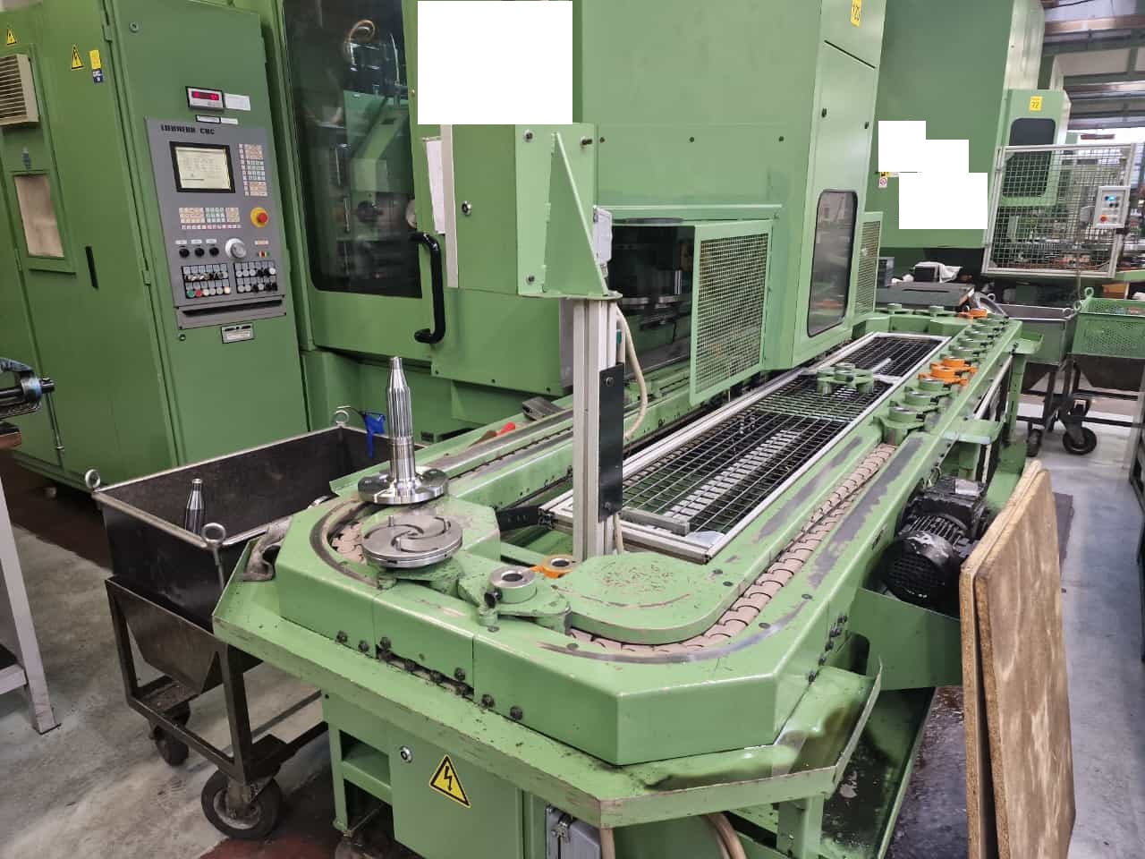 Usato Dentatrice a creatore LIEBHERR LC 382 CNC
