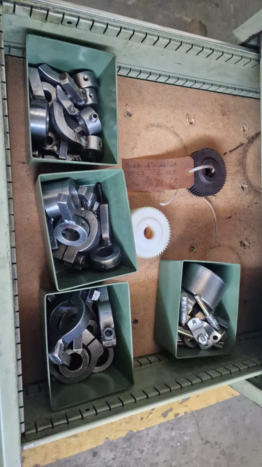 Usato Rettifica per filetti e viti senza fine REISHAUER US