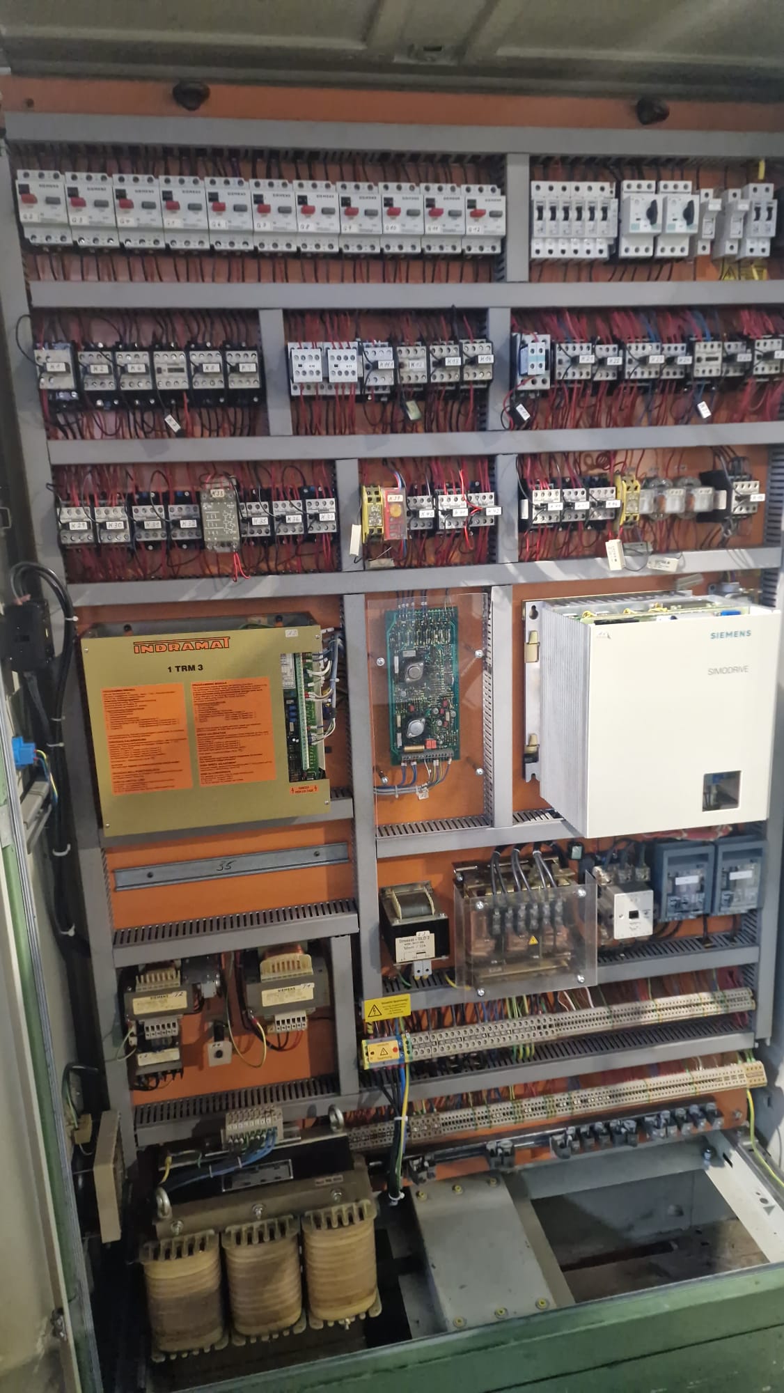 Usato Fresatrice per cremagliere KESEL L79/2100