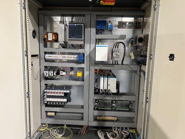 Usato Dentatrice a creatore LIEBHERR L 200 CNC