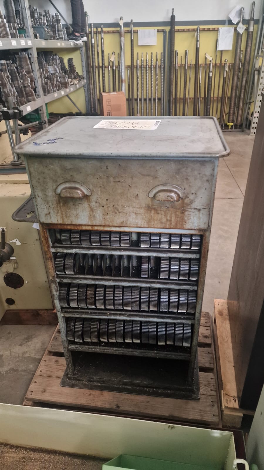 Usato Dentatrice per ingranaggi conici spiral GLEASON 116