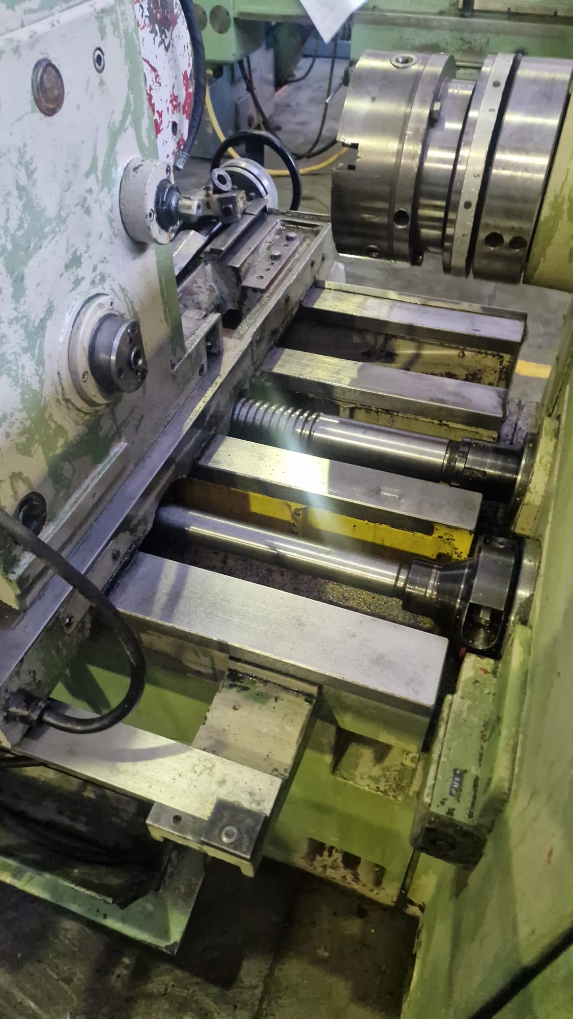 Usato Fresatrice per viti e filetti HECKERT ZFWVG 250x1250