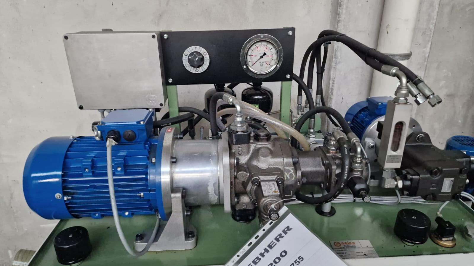 Usato Dentatrice a creatore LIEBHERR L 200