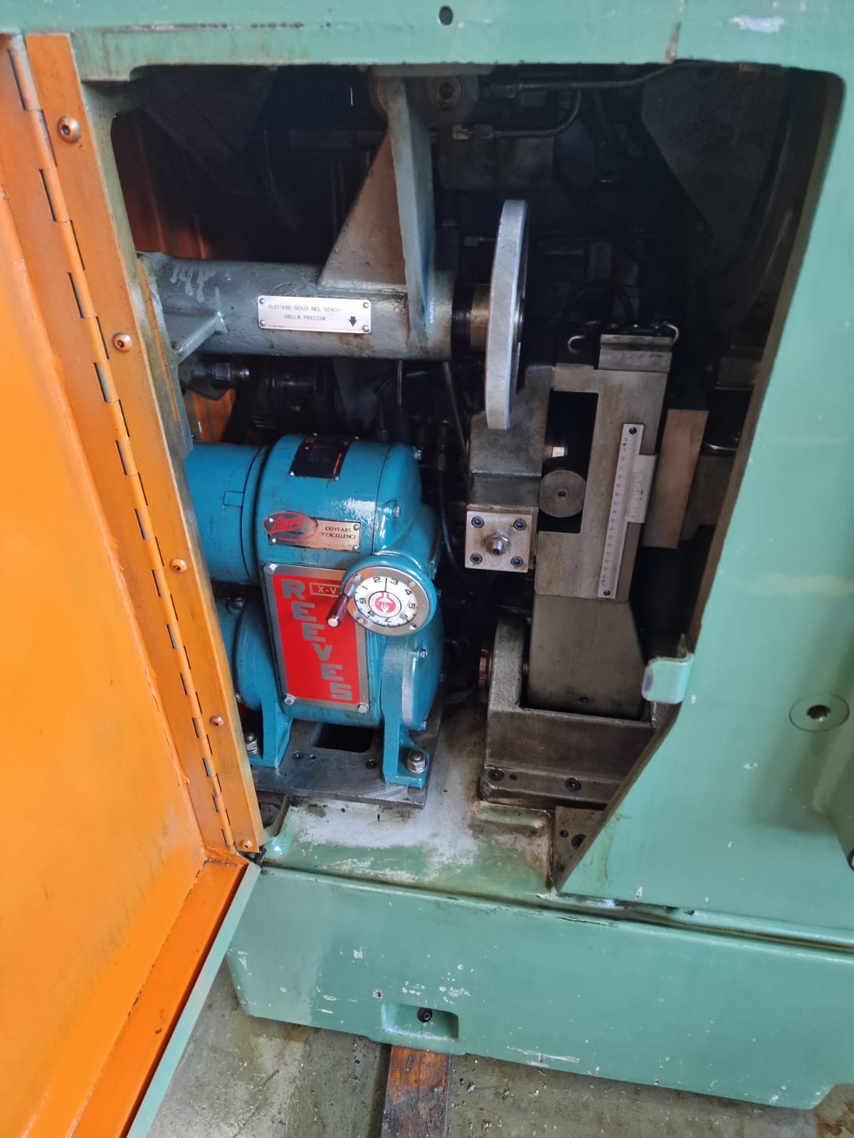 Usato Dentatrice per conici diritti GLEASON 710