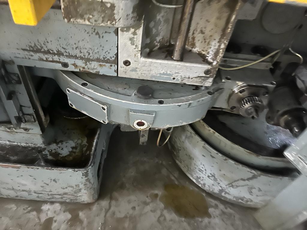 Usato Dentatrice a coltello LORENZ S8/630