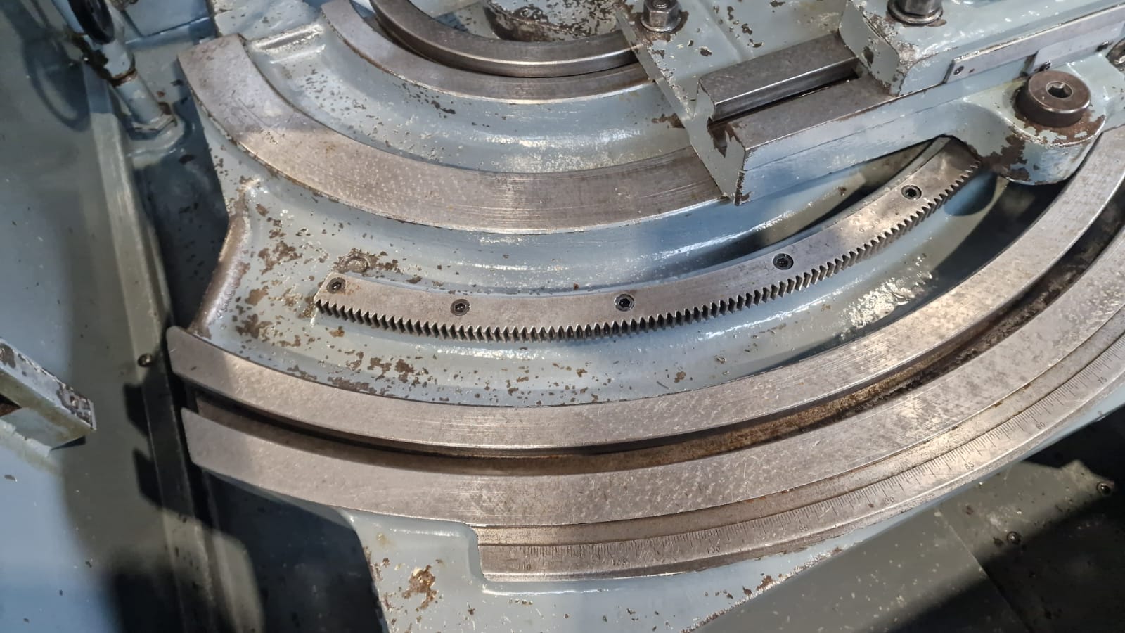 Usato Dentatrice per ingranaggi conici diritti GLEASON 104 Coniflex