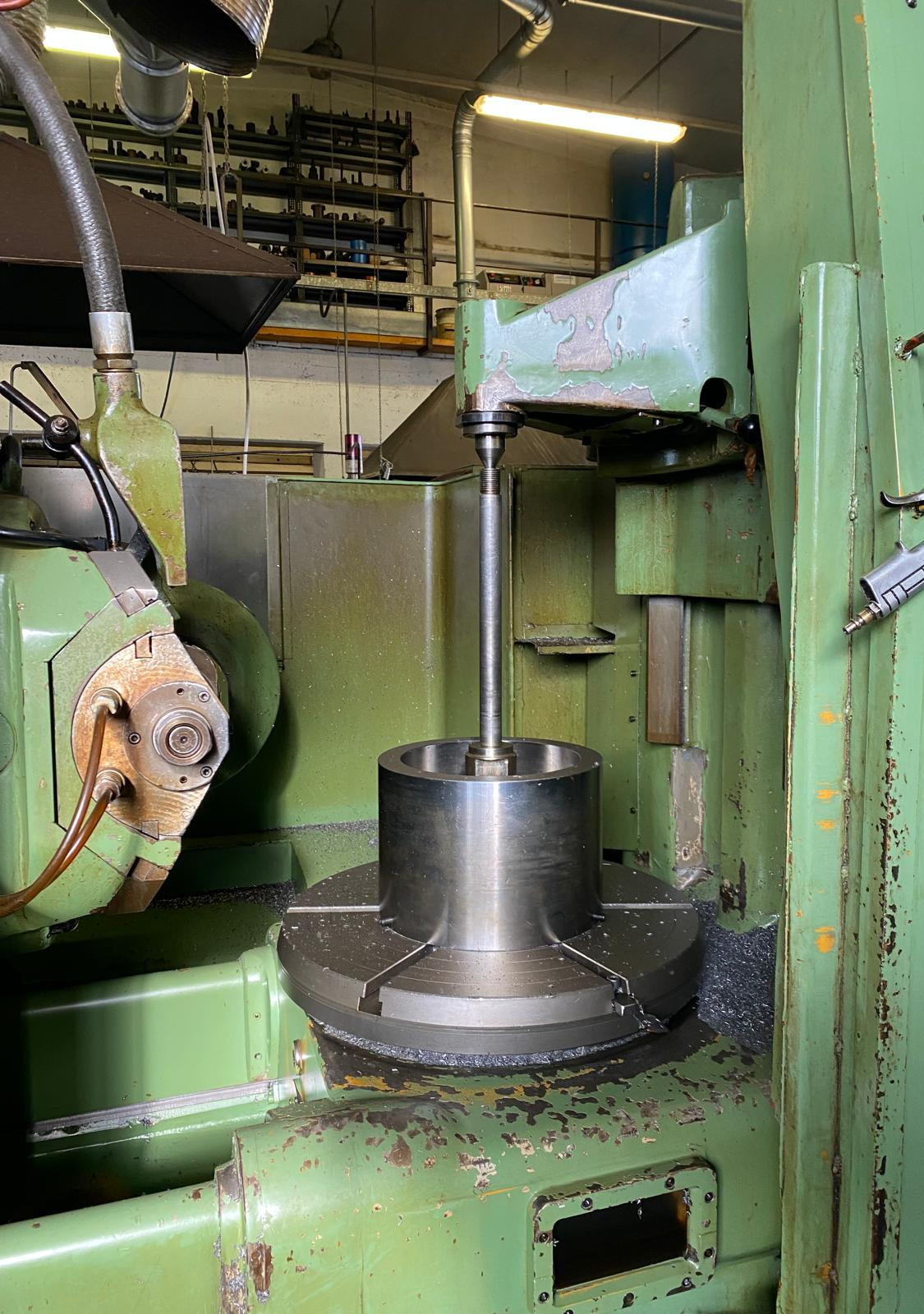 Usato Dentatrice a creatore PFAUTER P 630