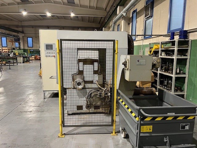 Usato Dentatrice a creatore LIEBHERR L 200 CNC