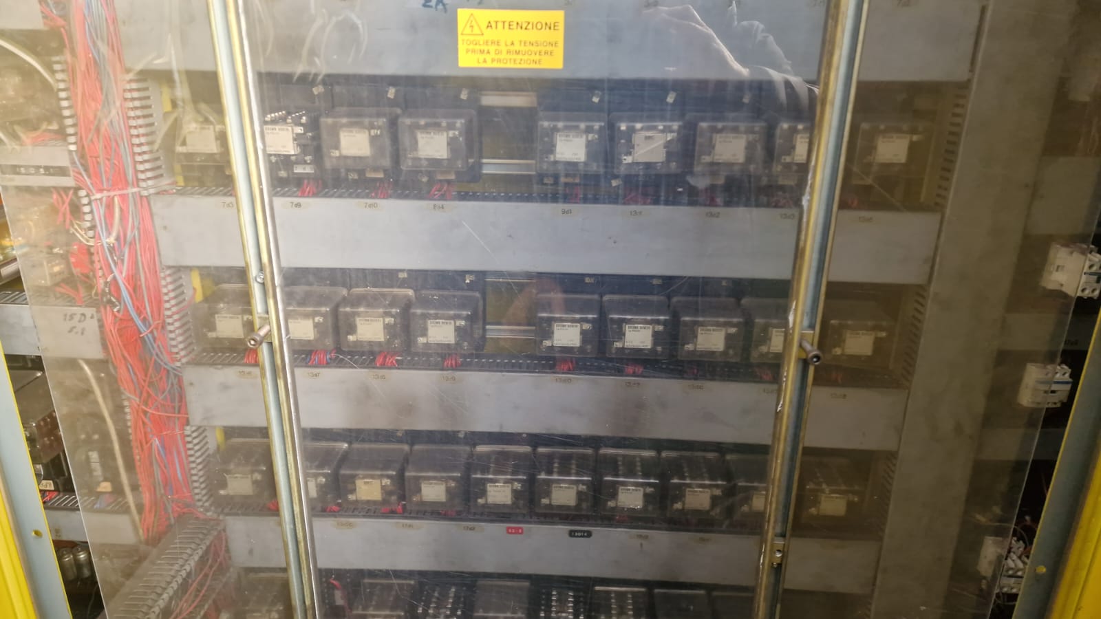 Usato Dentatrice a coltello MAAG SH 250