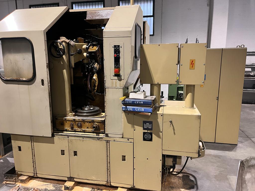 Usato Rettifica per ingranaggi NILES ZSTZ 315 C3P