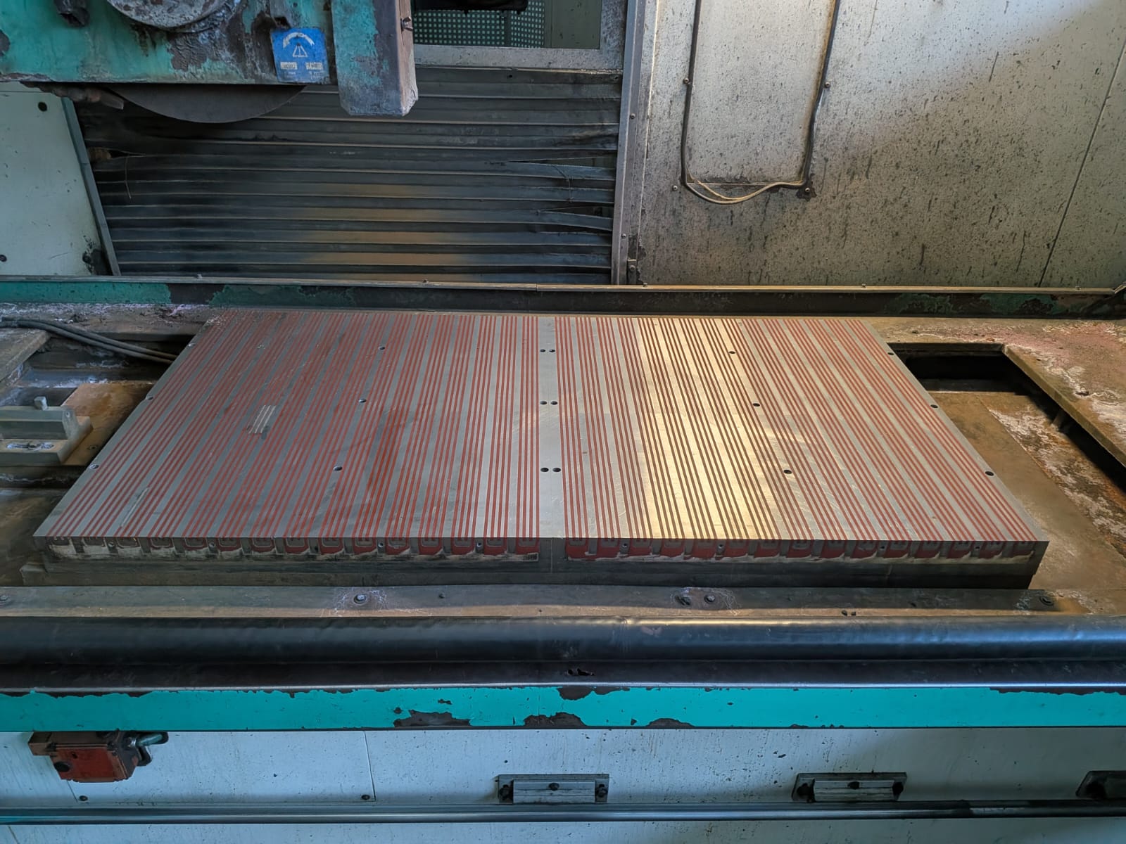 Usato Rettifica tangenziale ROSA GOLD 15.10 CN