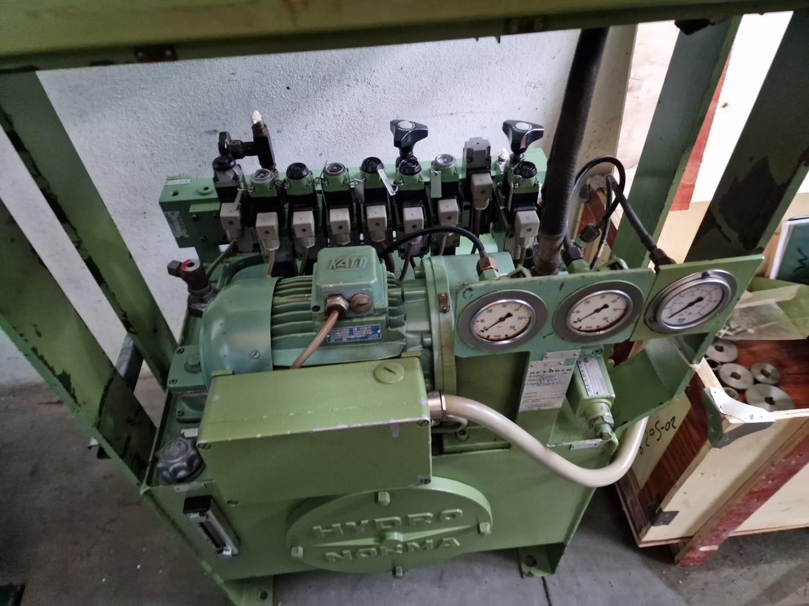 Usato Dentatrice a creatore orizzontale KÖPFER 143