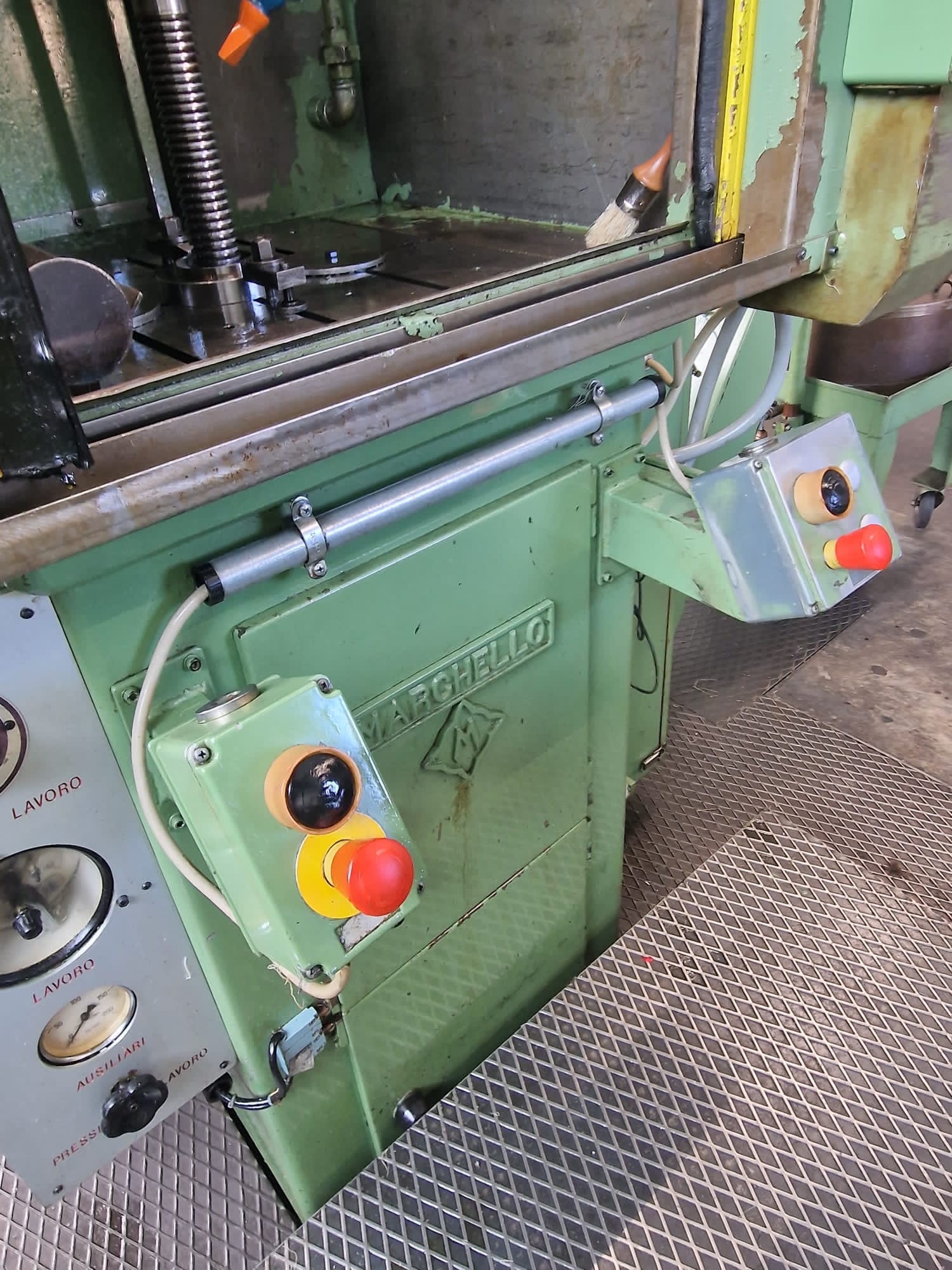 Usato Brocciatrice Verticale idraulica MARCHELLO BVI 1000x10000