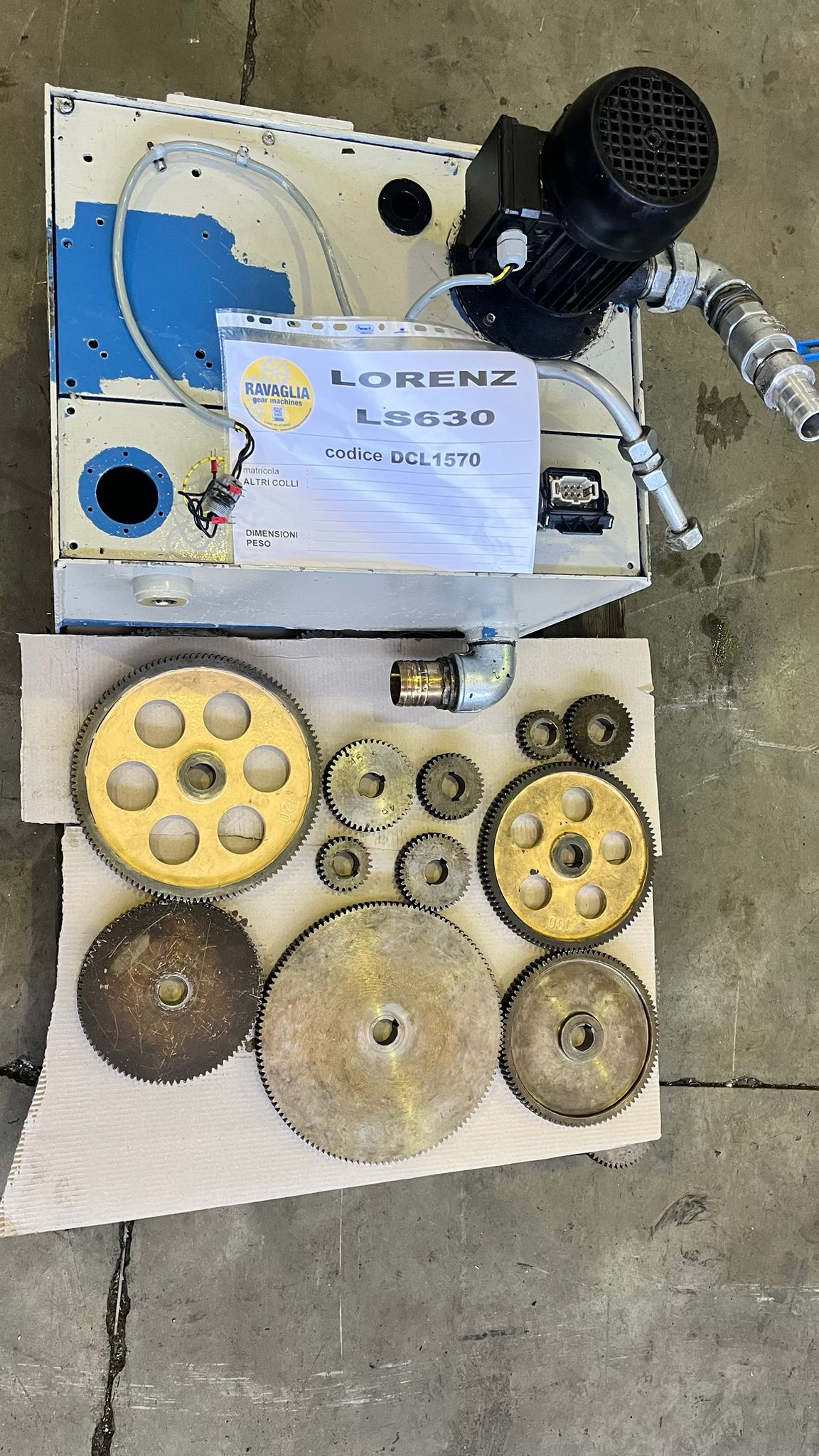 Usato Dentatrice a coltello LORENZ LS 630