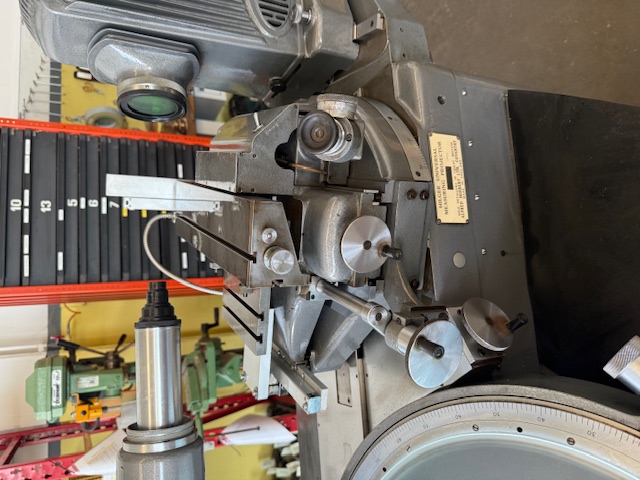 Usato Proiettore universale inclinabile HILGER 