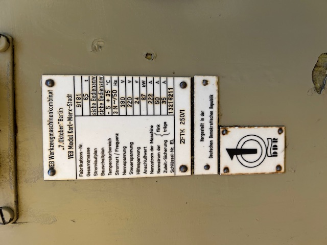 Usato Dentatrice per conici diritti MODUL ZFTK 250/1