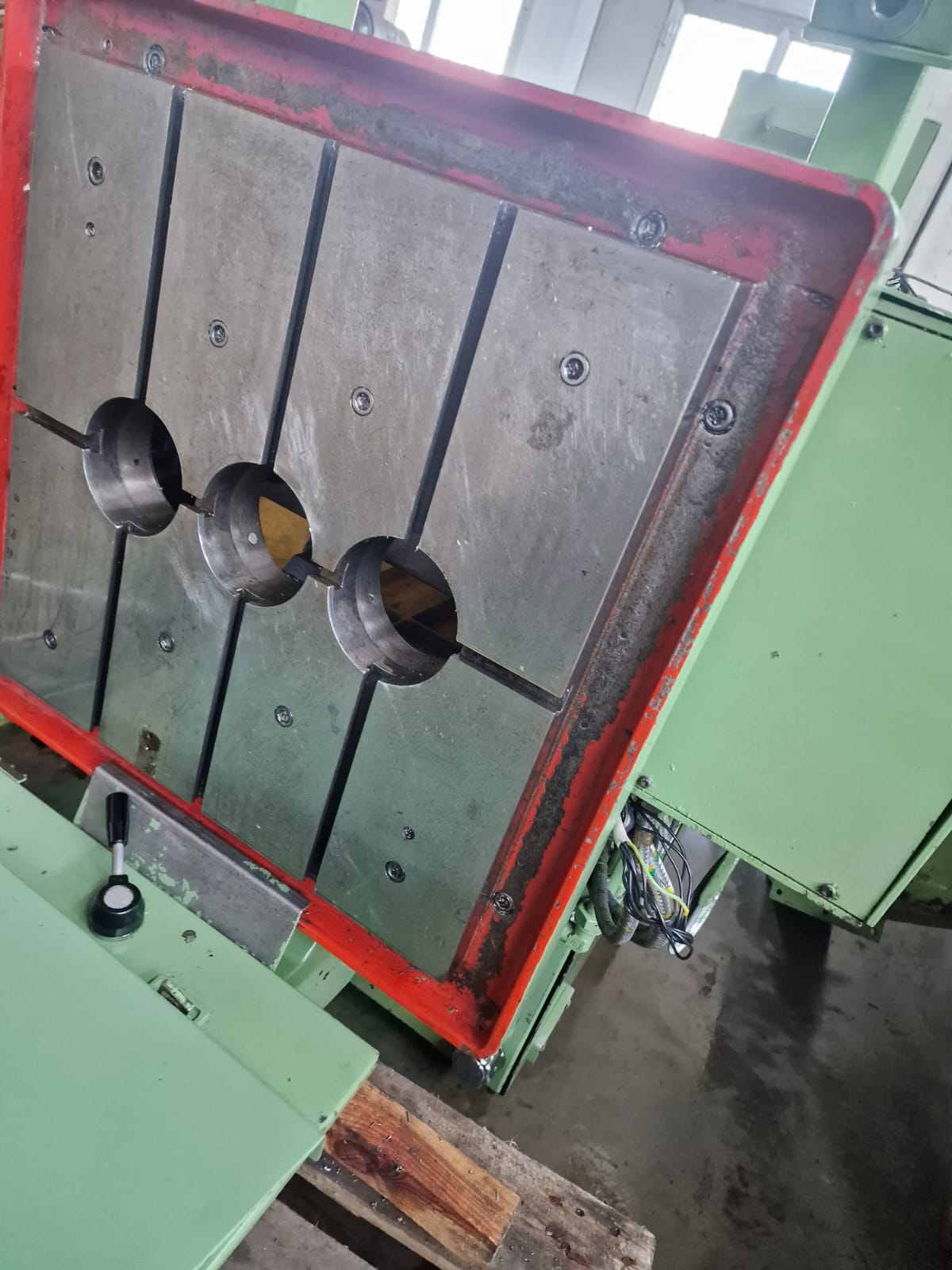 Usato Brocciatrice Verticale idraulica MARCHELLO BVI 1000x10000