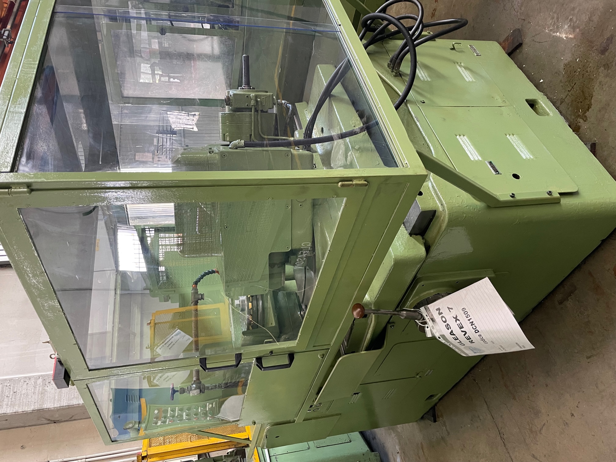 Usato Dentatrice per ingranaggi conici diritti - GLEASON 7 REVEX