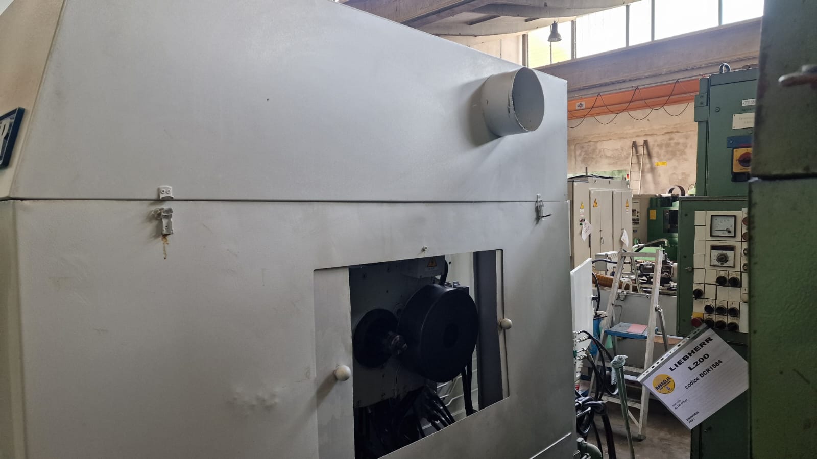 Usato Dentatrice a creatore LIEBHERR L200