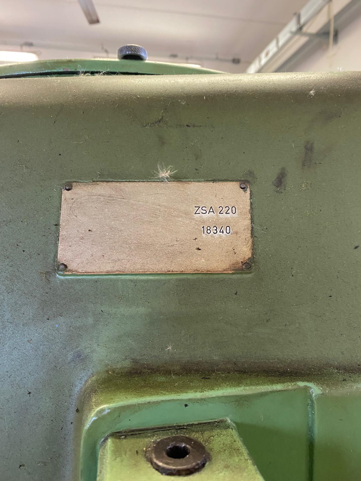 Usato Rasatrice HURTH ZSA 220