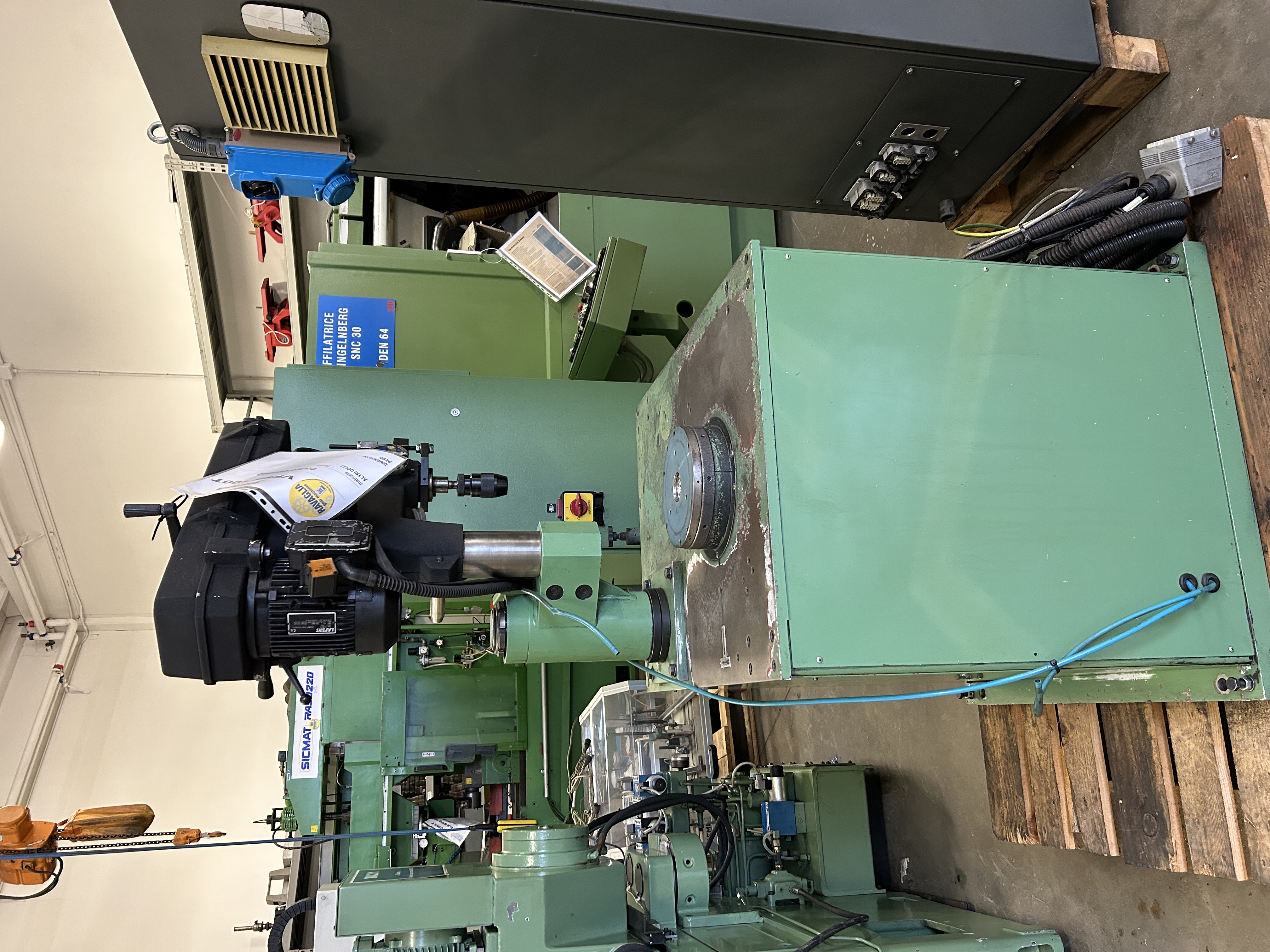 Usato Equilibratrice-Bilanciatrice verticale per volani CEMB VPES 100 T